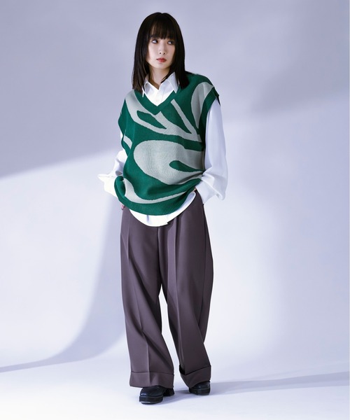 Ellno Loset（エルノロゼット）の「マーブルニットベスト（ベスト・メンズ・ブラック/グリーン・LARGE/MEDIUM）」の14枚目の写真