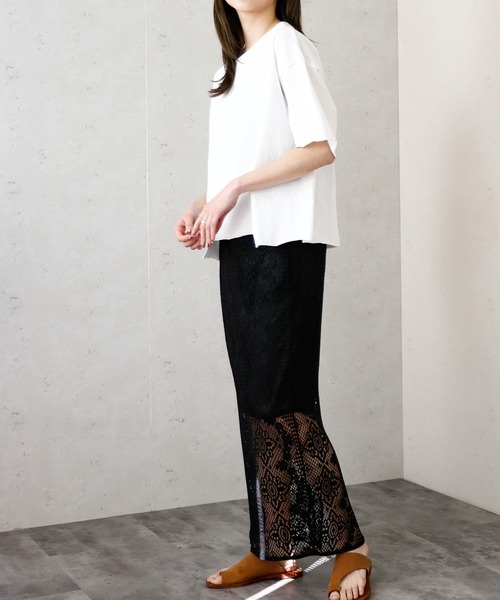 Per sist ence(パーシエンス)の「Per sist ence/パーシエンス デザインヘムカットオフTシャツ(Tシャツ/カットソー・レディース・グレイッシュベージュ/カーキ/オフホワイト・FREE)」の7枚目の写真