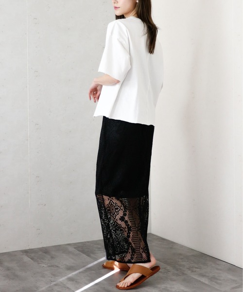 Per sist ence(パーシエンス)の「Per sist ence/パーシエンス デザインヘムカットオフTシャツ(Tシャツ/カットソー・レディース・グレイッシュベージュ/カーキ/オフホワイト・FREE)」の9枚目の写真
