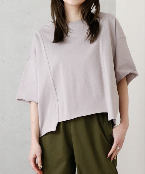 Per sist ence(パーシエンス)の「Per sist ence/パーシエンス デザインヘムカットオフTシャツ(Tシャツ/カットソー・レディース・グレイッシュベージュ/カーキ/オフホワイト・FREE)」の14枚目の写真