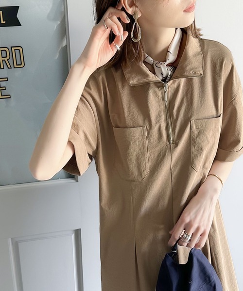 Java（ジャバ）の「《JaVaジャバ 別注》大人のワークテイスト。コットンライクハーフジップワンピース（ワンピース・レディース・ブラック/カーキ/ベージュ/キャメル・LARGE/MEDIUM/SMALL/X-LARGE）」の8枚目の写真