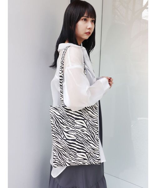 MURUA（ムルーア）の「バーチカルトートバッグ（トートバッグ・レディース・ブラック/その他1・FREE）」の9枚目の写真