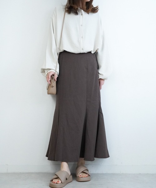 Fabby fabby（ファビィーファビィー）の「クロスベルト厚底サンダル（サンダル・レディース・ブラック/ベージュ/オフホワイト・SMALL/MEDIUM/LARGE）」の22枚目の写真