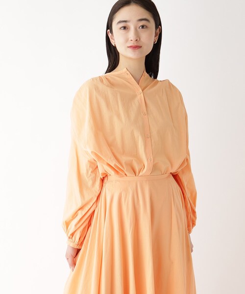 OPAQUE.CLIP（オペークドットクリップ）の「◆【大草直子さんコラボ】コットンギャザーブラウス セットアップ対応（シャツ/ブラウス・レディース・ライトグリーン/サンドベージュ/オレンジ・40/38/36）」の8枚目の写真