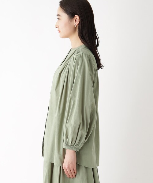 OPAQUE.CLIP（オペークドットクリップ）の「◆【大草直子さんコラボ】コットンギャザーブラウス セットアップ対応（シャツ/ブラウス・レディース・ライトグリーン/サンドベージュ/オレンジ・40/38/36）」の12枚目の写真