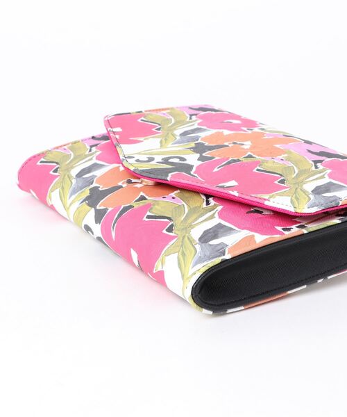 Ted Baker（テッドベーカー）の「MAGNOLY マグノリアプリント クラッチバッグ（クラッチバッグ・レディース・ピンク・O/S）」の3枚目の写真