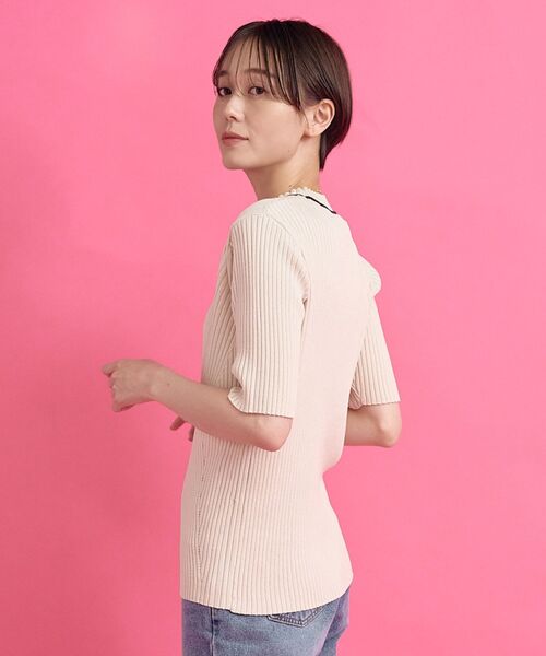 Kari & lili(カウリアンドリィリィ)の「neck line rib tops(ニット/セーター・レディース・ダークブルー/ライトブルー/オフホワイト・FREE)」の9枚目の写真