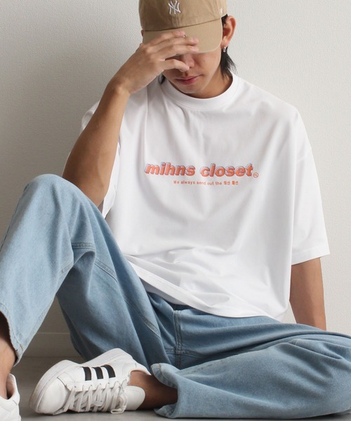 mihns closet(ミンズクローゼット)の「【mihns closet/ミンズクローゼット】中空糸天竺ロゴプリント半袖ビッグシルエットTシャツ(Tシャツ/カットソー・メンズ・ホワイト/ブラック系その他/ホワイト系その他/ブラック・M/L)」の3枚目の写真