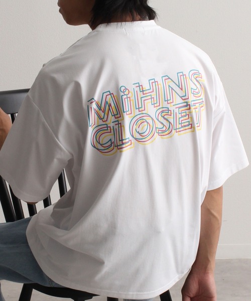 mihns closet(ミンズクローゼット)の「【mihns closet/ミンズクローゼット】中空糸天竺ロゴプリント半袖ビッグシルエットTシャツ(Tシャツ/カットソー・メンズ・ホワイト/ブラック系その他/ホワイト系その他/ブラック・M/L)」の2枚目の写真