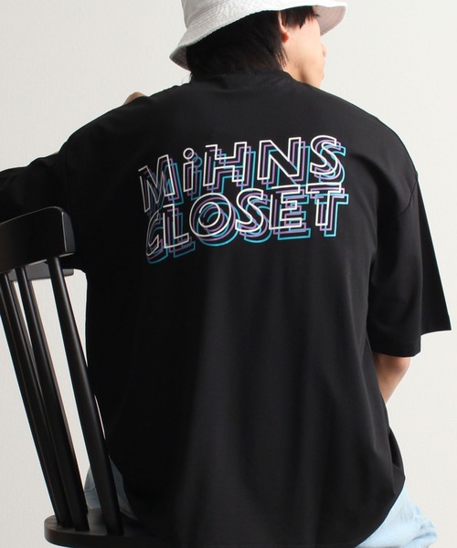 mihns closet(ミンズクローゼット)の「【mihns closet/ミンズクローゼット】中空糸天竺ロゴプリント半袖ビッグシルエットTシャツ(Tシャツ/カットソー・メンズ・ホワイト/ブラック系その他/ホワイト系その他/ブラック・M/L)」の4枚目の写真