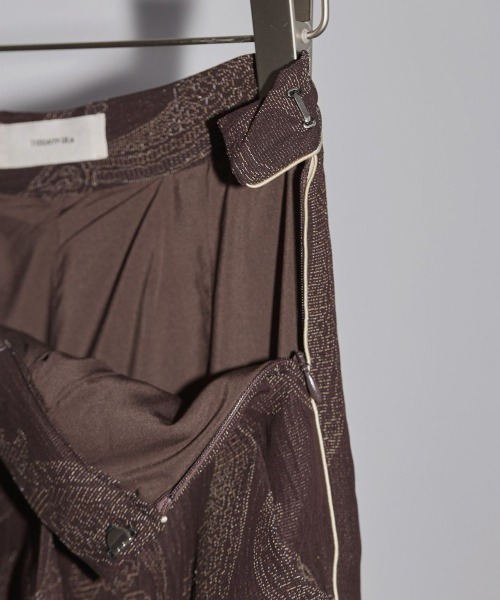 TODAYFUL（トゥデイフル）の「TODAYFUL Paisley Rough Pants 12310705