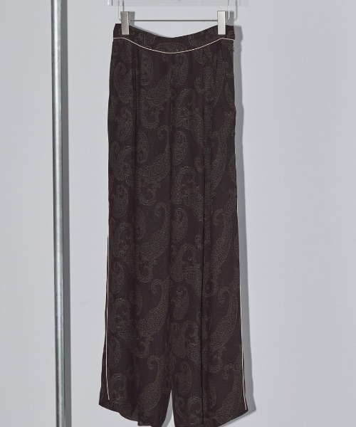 TODAYFUL（トゥデイフル）の「TODAYFUL Paisley Rough Pants 12310705