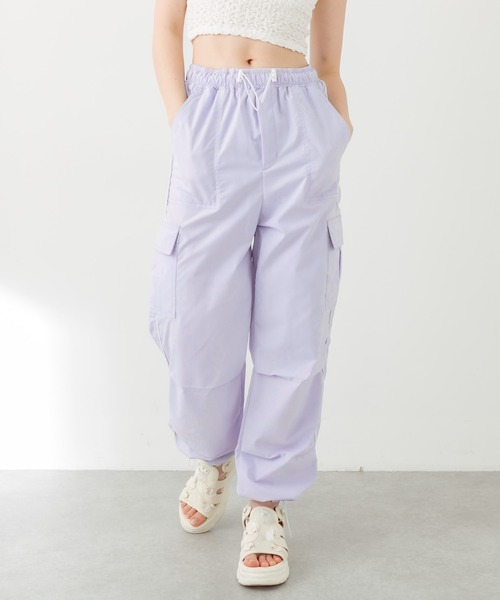 OLIVE des OLIVE（オリーブデオリーブ）の「サイドラインカーゴパンツ　1031020080（カーゴパンツ・レディース・ラベンダー/オートミール/ピンク/オフホワイト/ブラック・FREE）」の4枚目の写真