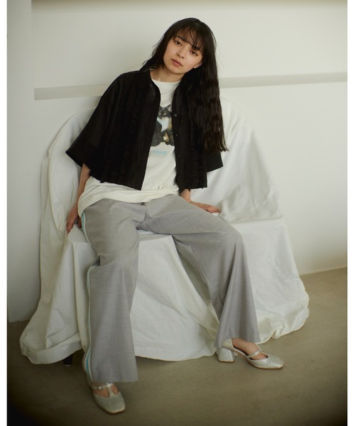 【FURFUR×上國料萌衣】トリプルキャットフォトTシャツ　ブラック FURFUR（ファーファー）の「【FURFUR×上國料萌衣】トリプルキャット