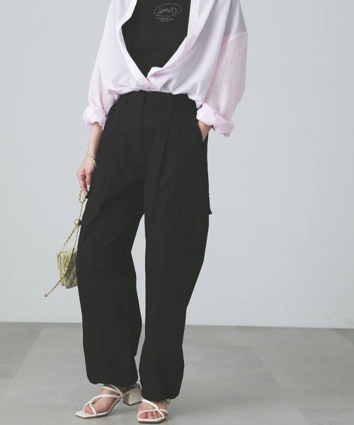 FREE'S MART（フリーズマート）の「◆裾ドロストカーゴパンツ（カーゴパンツ・レディース・カーキ/ホワイト/ブラック・MEDIUM/SMALL）」の4枚目の写真