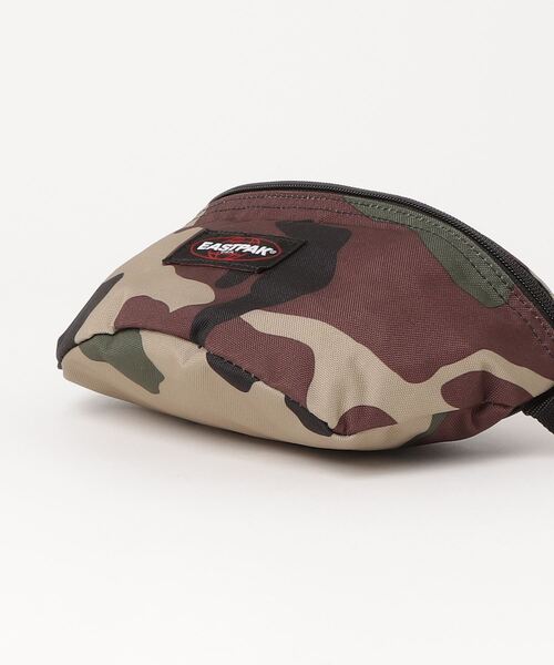 EASTPAK(イーストパック )の「【EASTPAK】SPRINGER ウエストポーチ(ボディバッグ/ウエストポーチ・メンズ・ブラック系その他2/マルチ/ブラック/カーキ/ブルー/ダークグリーン/グレー/オフホワイト/ホワイト/ネイビー/レッド/オレンジ/その他2・FREE)」の15枚目の写真
