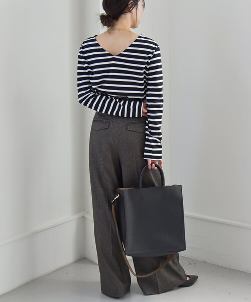 quaranciel（カランシエル）の「quaranciel:〈洗濯機可能〉2way ボーダー プルオーバー（Tシャツ/カットソー・レディース・オフホワイト/ブラック・ONE SIZE）」の7枚目の写真