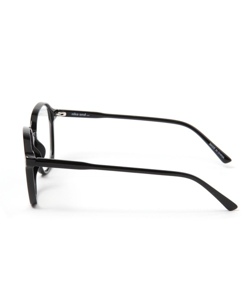 niko and...(ニコアンド)の「オリジナルBIGウェリントン伊達メガネ&サングラス(メガネ・レディース・ライトグレー/ブルー/ブラック・FREE)」の4枚目の写真