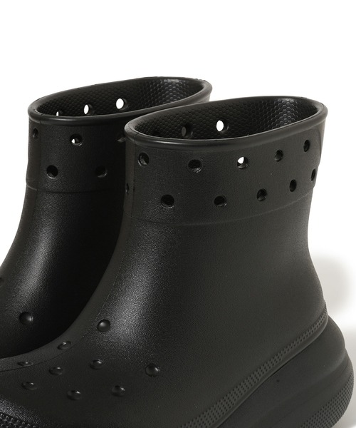 crocs(クロックス)の「CROCS(クロックス) CLASSIC CRUSH RAIN BOOTS(ブーツ・レディース・ブラック・21/22/23)」の7枚目の写真