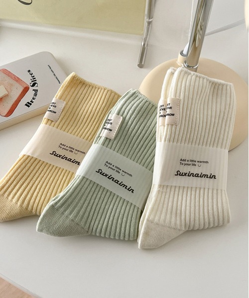 Chick(チック)の「バックデザインリブソックス(ソックス/靴下・レディース・ブラック/パープル/ピンク/ブルー/グリーン/アイボリー・FREE)」の4枚目の写真