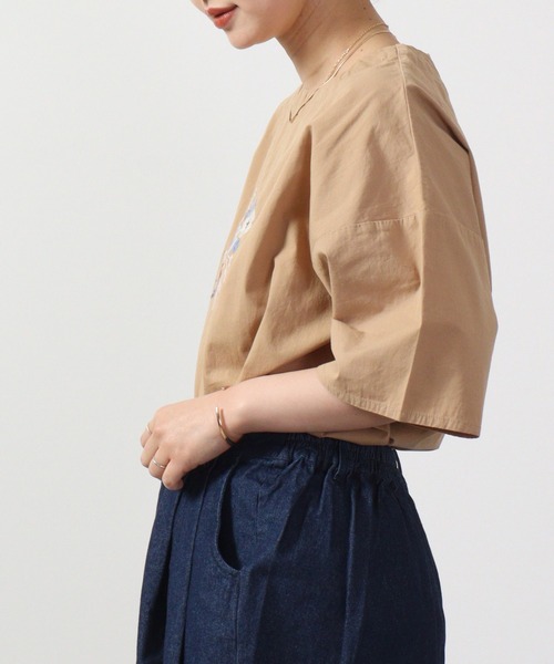Emago(イマゴ)の「EMAGO フラワー刺繍5分袖ブラウス(シャツ/ブラウス・レディース・ホワイト/グリーン/ベージュ・FREE)」の16枚目の写真