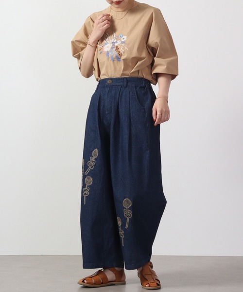 Emago(イマゴ)の「EMAGO フラワー刺繍5分袖ブラウス(シャツ/ブラウス・レディース・ホワイト/グリーン/ベージュ・FREE)」の19枚目の写真