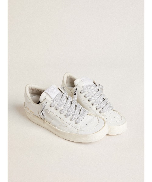 GOLDEN GOOSE ゴールデングース　アイボリー ニットベスト　★美品 GOLDEN GOOSE ゴールデングース アイボリー ニットベスト ☆美品