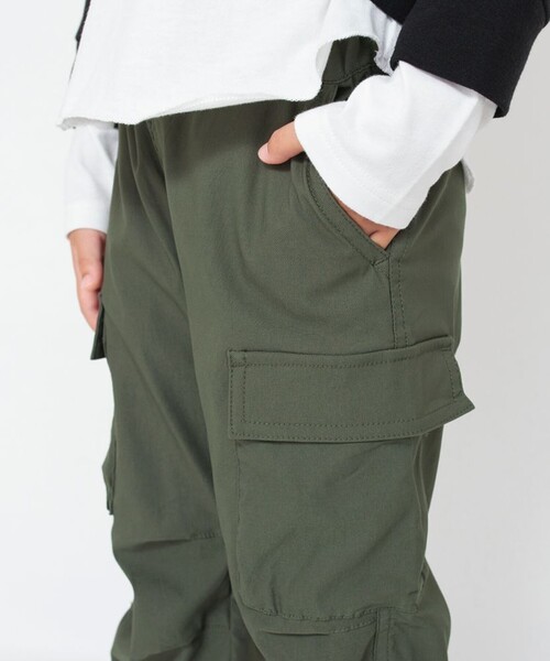 BRANSHES（ブランシェス）の「ストレッチツイルカーゴパンツ（カーゴパンツ・キッズ・ライトグレー/カーキ・130/150/100/120/110/140/90）」の11枚目の写真