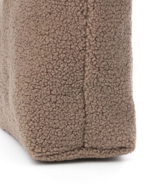 studio CLIP（スタディオクリップ）の「ボアロゴトート2WAY（ショルダーバッグ・レディース・ブラウン/オフホワイト/グレー・FREE）」の13枚目の写真