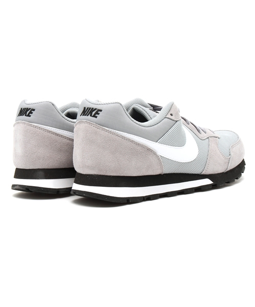 AMERICAN RAG CIE（アメリカンラグシー）の「NIKE RUNNER2 / 105-NKE-749794（スニーカー・メンズ・グレー/ブラック/ネイビー・26.5/28.5/27.5）」の8枚目の写真