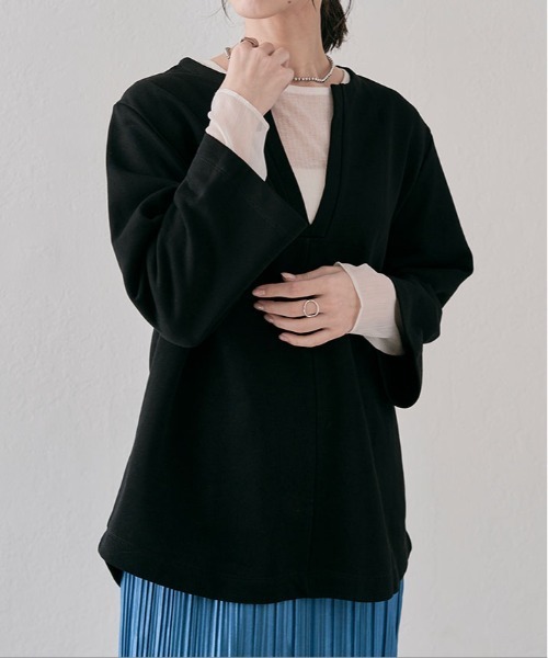 kirakiraShop（キラキラショップ）の「深Vネックスウェットプルオーバー（スウェット・レディース・カーキ/ブラック/クリーム/ブルー・FREE）」の9枚目の写真