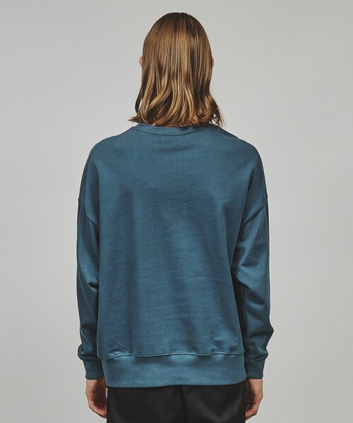 tk.TAKEO KIKUCHI（ティーケータケオキクチ）の「◆【WEB限定】USAコットン裏毛スウェットクルーネック（スウェット・メンズ・カーキ/ライトグレー系6/ブルー/ベージュ/ブラック・02/03/04）」の9枚目の写真