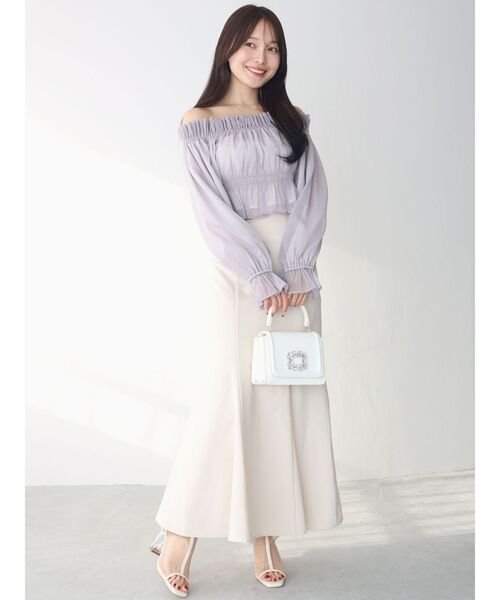 MERCURYDUO（マーキュリーデュオ）の「2WAYオフショルシャーリングクロプドブラウス（シャツ/ブラウス・レディース・ブラック/アイボリー/カーキ/ラベンダー・FREE）」の22枚目の写真