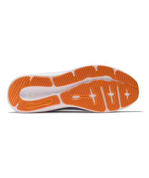 UNDER ARMOUR(アンダーアーマー)の「UAチャージド パスート3 ビックロゴ(ランニング/メンズ)(スニーカー・メンズ・ホワイト×グレー・27.0cm/28.0cm/25.5cm/29.0cm/28.5cm/27.5cm/26.5cm/26.0cm/30.0cm/25.0cm)」の4枚目の写真
