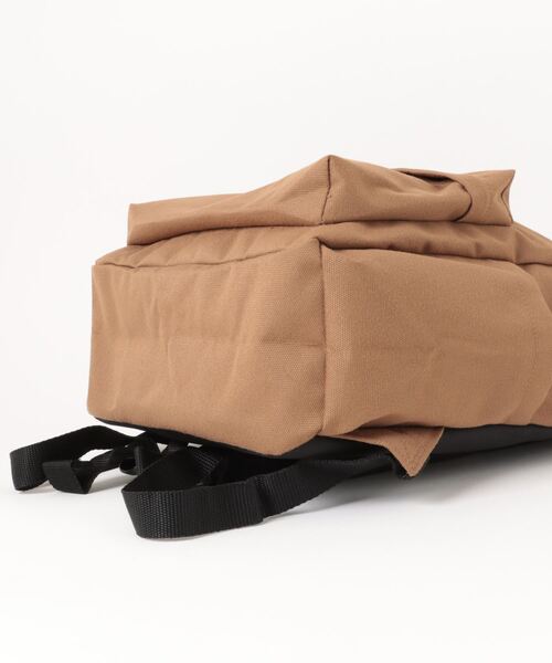 VANS(バンズ)の「VANS ヴァンズ OLD SKOOL CLASSIC BACKPACK バッグ VN000H4YYJ2 OTTER(バックパック/リュック・メンズ・ベージュ・FREE)」の3枚目の写真