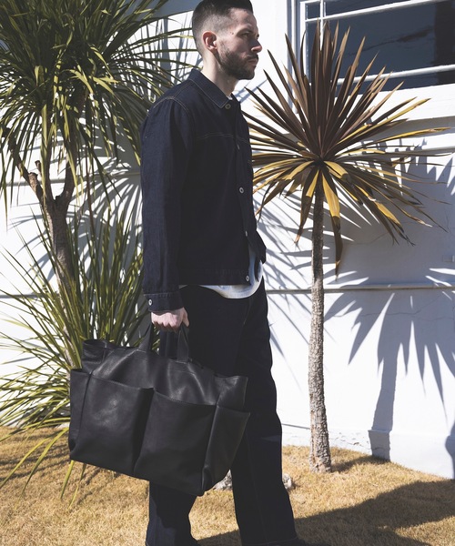 MR.OLIVE(Eagle Of Independence)(イーグルオブインデペンデンス)の「WATER PROOF WASHABLE LEATHER / LOGGER BAG (LARGE)(トートバッグ・メンズ・ブラック/ブラウン・FREE)」の3枚目の写真