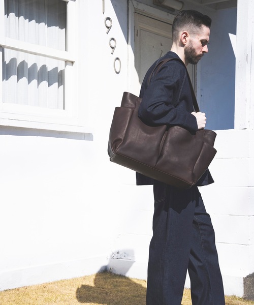 MR.OLIVE(Eagle Of Independence)(イーグルオブインデペンデンス)の「WATER PROOF WASHABLE LEATHER / LOGGER BAG (LARGE)(トートバッグ・メンズ・ブラック/ブラウン・FREE)」の10枚目の写真