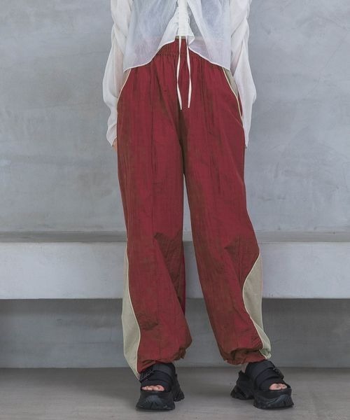 JEANASIS(ジーナシス)の「メッシュキリカエトラックパンツ/108707(その他パンツ・レディース・ホワイト系その他/レッド系その他/ネイビー系・FREE)」の16枚目の写真