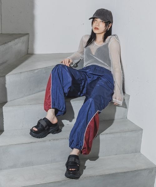 JEANASIS(ジーナシス)の「メッシュキリカエトラックパンツ/108707(その他パンツ・レディース・ホワイト系その他/レッド系その他/ネイビー系・FREE)」の5枚目の写真