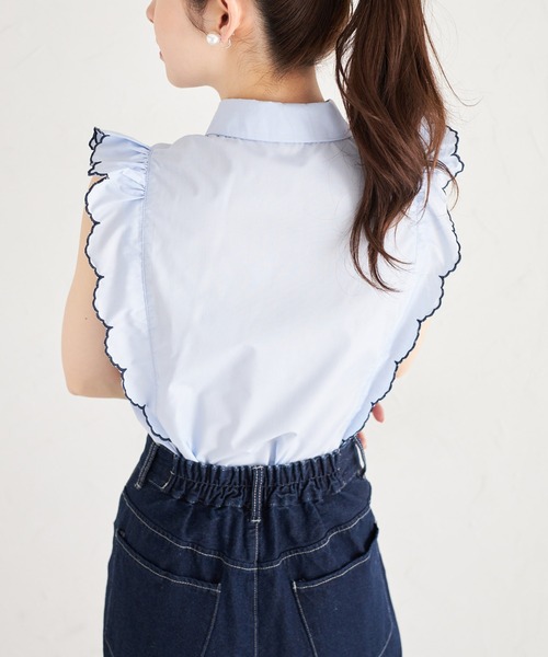 tocco closet(トッコ クローゼット)の「パール釦スカラップフリル配色ブラウス(シャツ/ブラウス・レディース・ライトブルー/オフホワイト・M)」の9枚目の写真
