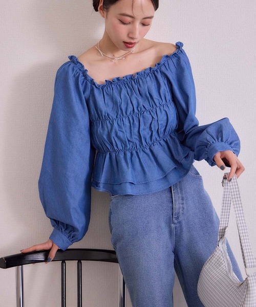 one after another NICE CLAUP（ワンアフターアナザーナイスクラップ）の「バックレースアップシャーリングブラウス（シャツ/ブラウス・レディース・ベージュ系その他/オフホワイト/ブルー・FREE）」の6枚目の写真