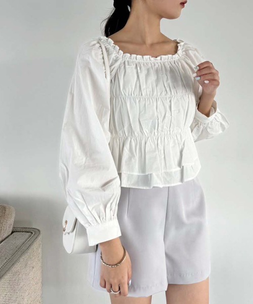 one after another NICE CLAUP（ワンアフターアナザーナイスクラップ）の「バックレースアップシャーリングブラウス（シャツ/ブラウス・レディース・ベージュ系その他/オフホワイト/ブルー・FREE）」の13枚目の写真