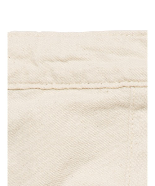 Levi's（リーバイス）の「Levi's/リーバイス WELLTHREAD(R) ストレート トラウザー ホワイト SOFT CERAMIC（その他パンツ・レディース・マルチ・28inch/24inch/25inch/26inch/27inch/23inch）」の5枚目の写真