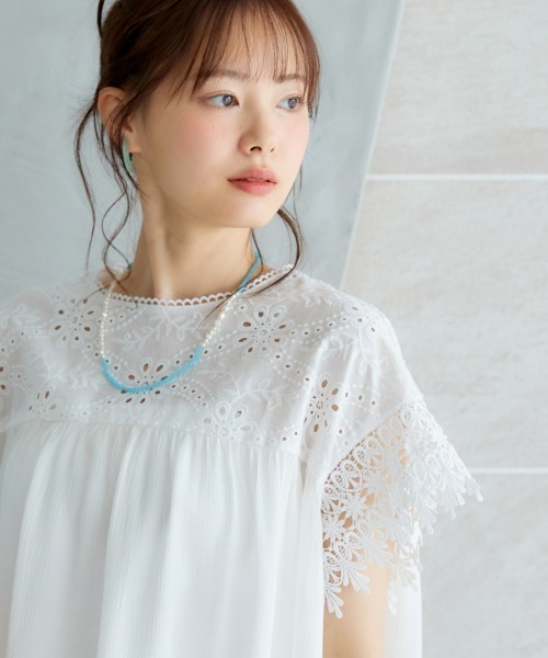 miclat(ミクラ)の「大きいサイズ コットンレースプルオーバー miclat(シャツ/ブラウス・レディース・ホワイト/ブラック・LL/L/5L/4L/3L)」の13枚目の写真