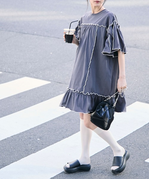 forksy.（フォルクシー）の「【forksy.】フレアスリーブフリルメローオーバーサイズTシャツ（Tシャツ/カットソー・レディース・アイボリー/ライム/ホワイト/チャコール/ダークラベンダー・FREE）」の21枚目の写真