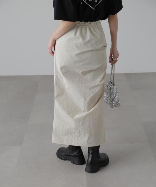 FREE'S MART（フリーズマート）の「◆サイドタックナロースカート（スカート・レディース・ブラック/ベージュ/カーキ・MEDIUM/SMALL）」の4枚目の写真