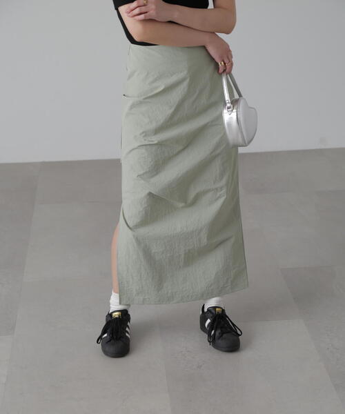FREE'S MART（フリーズマート）の「◆サイドタックナロースカート（スカート・レディース・ブラック/ベージュ/カーキ・MEDIUM/SMALL）」の18枚目の写真