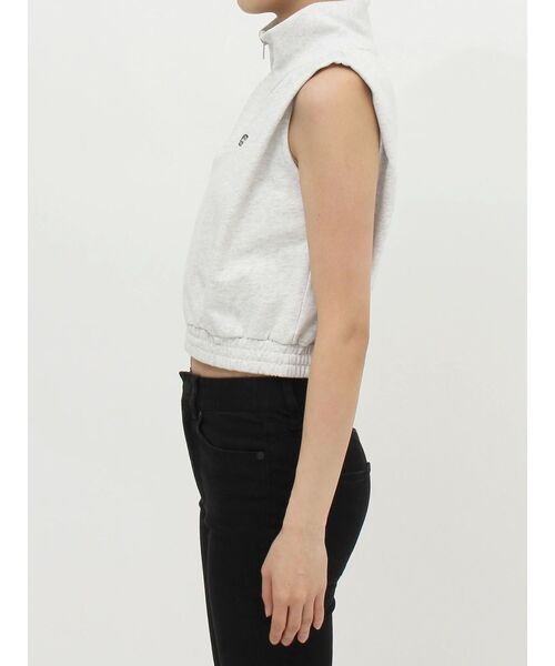 MURUA(ムルーア)の「クロップトハーフジップスウェット(Tシャツ/カットソー・レディース・ホワイト/ブラック/ブルー/ダークグレー・FREE)」の5枚目の写真