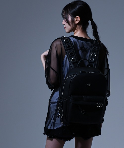 REFLEM/レフレム』リング付きPUレザーバックパック