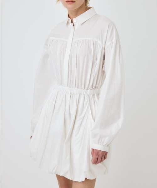 MOUSSY(マウジー)の「BALLOON シャツ ドレス(ワンピース・レディース・ブラック/ホワイト・1/2)」の1枚目の写真